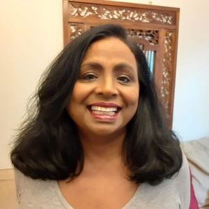 Meet your Posher, Pamela